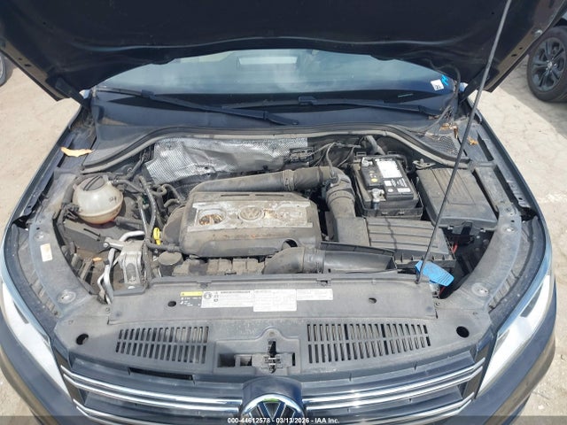 WVGAV7AX8HK015674 Volkswagen Tiguan 2.0t/2.0t S