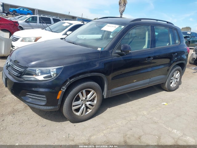WVGAV7AX8HK015674 Volkswagen Tiguan 2.0t/2.0t S