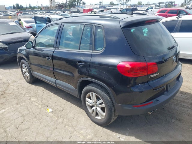 WVGAV7AX8HK015674 Volkswagen Tiguan 2.0t/2.0t S