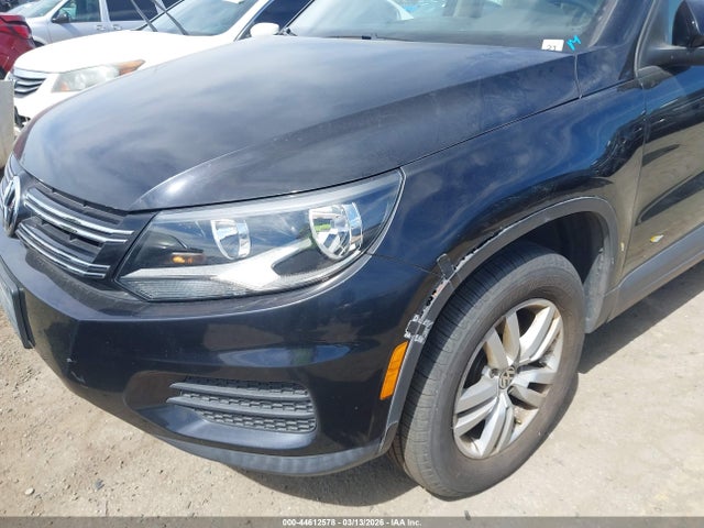 WVGAV7AX8HK015674 Volkswagen Tiguan 2.0t/2.0t S