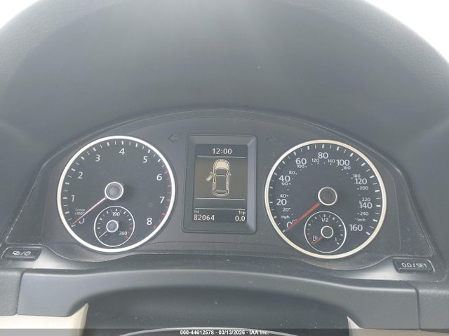 WVGAV7AX8HK015674 Volkswagen Tiguan 2.0t/2.0t S