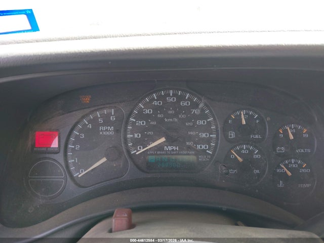 Продажа на аукционе авто 2002 Chevrolet Suburban 1500 Ls, vin: 3GNEC16Z62G183175, номер лота: 44612584