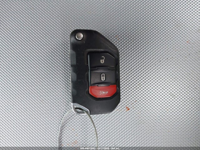 2018 JEEP WRANGLER UNLIMITED 1C4HJXDG9JW237598 Photo 10