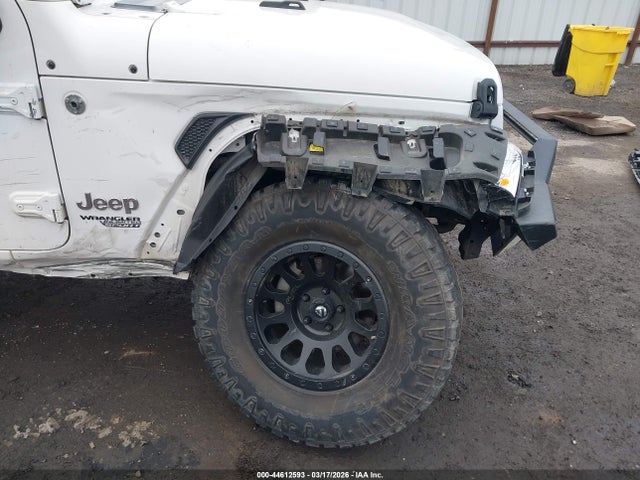 2018 JEEP WRANGLER UNLIMITED 1C4HJXDG9JW237598 Photo 5