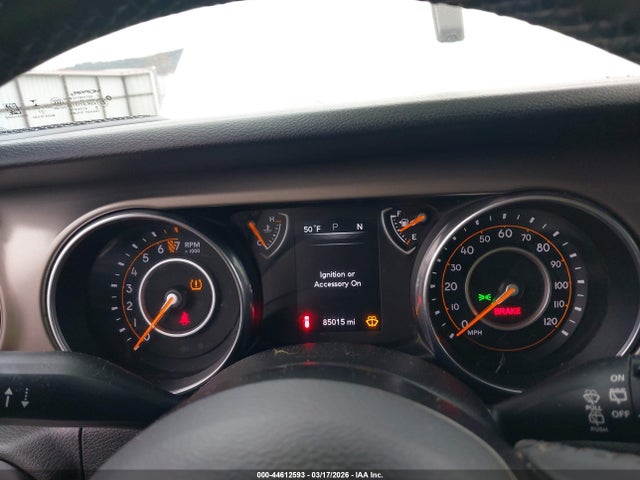 2018 JEEP WRANGLER UNLIMITED 1C4HJXDG9JW237598 Photo 6