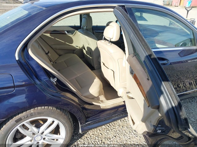 Aukcja sprzedaży 2013 Mercedes-benz C 300 Sport 4matic, vin: WDDGF8AB8DG103715, numer aukcji: 44612599