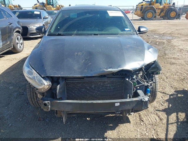 44612601 :رقم المزاد ، 3KPF34AD4ME358144 vin ، 2021 Kia Forte Gt-line مزاد بيع