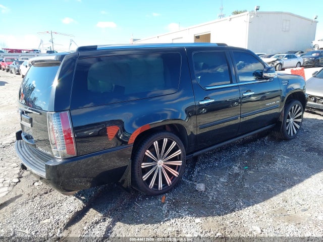 2014 Cadillac Escalade Esv Premium მანქანა იყიდება აუქციონზე, vin: 1GYS4JEF9ER171908, აუქციონის ნომერი: 44612608