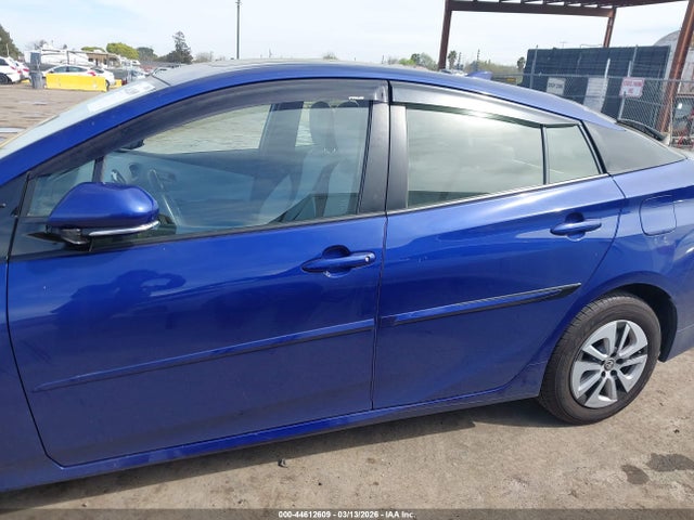 JTDKARFU4G3504712 Toyota Prius Four