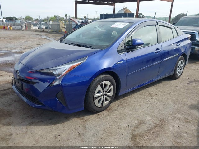 JTDKARFU4G3504712 Toyota Prius Four