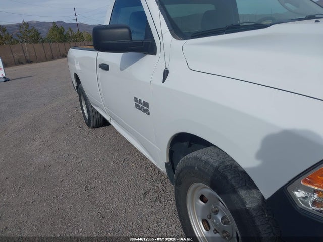 44612635 :رقم المزاد ، 3C6JR6DGXHG764814 vin ، 2017 Ram 1500 Tradesman  4x2 8' Box مزاد بيع