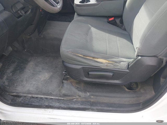 44612635 :رقم المزاد ، 3C6JR6DGXHG764814 vin ، 2017 Ram 1500 Tradesman  4x2 8' Box مزاد بيع