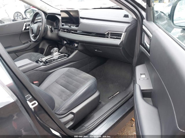 2025 MITSUBISHI OUTLANDER JA4J4VA86SZ028467 Photo 4