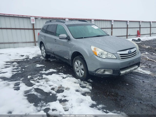 2010 SUBARU OUTBACK 4S4BRBKC1A3383508 Photo 0