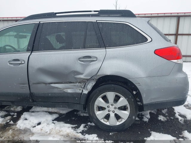 2010 SUBARU OUTBACK 4S4BRBKC1A3383508 Photo 5