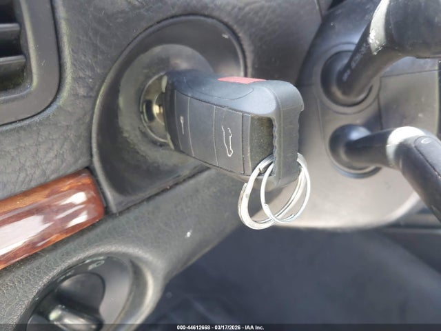 2005 PORSCHE CAYENNE WP1AA29P45LA20902 Photo 10