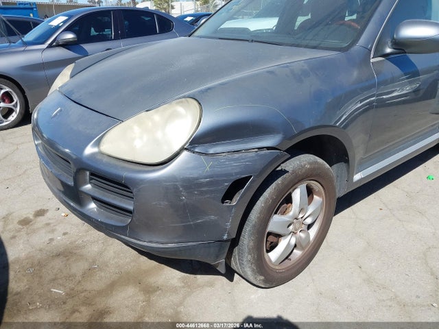 2005 PORSCHE CAYENNE WP1AA29P45LA20902 Photo 5