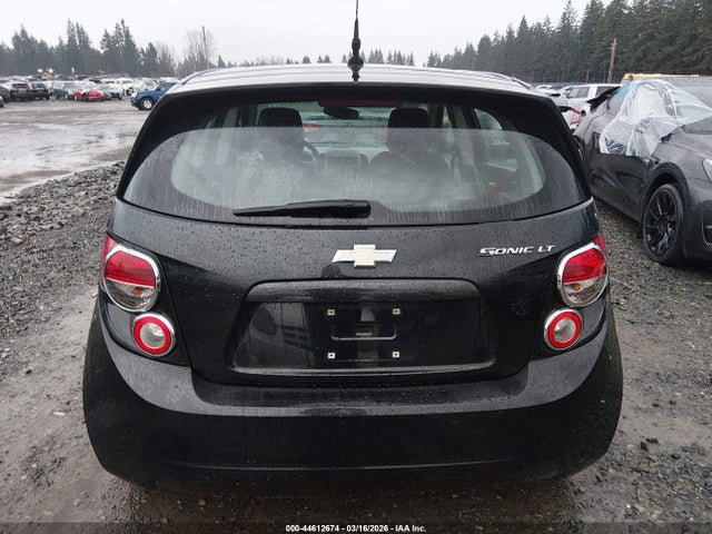 1G1JC6SH8E4215796 Chevrolet Sonic Lt Auto