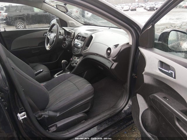 1G1JC6SH8E4215796 Chevrolet Sonic Lt Auto
