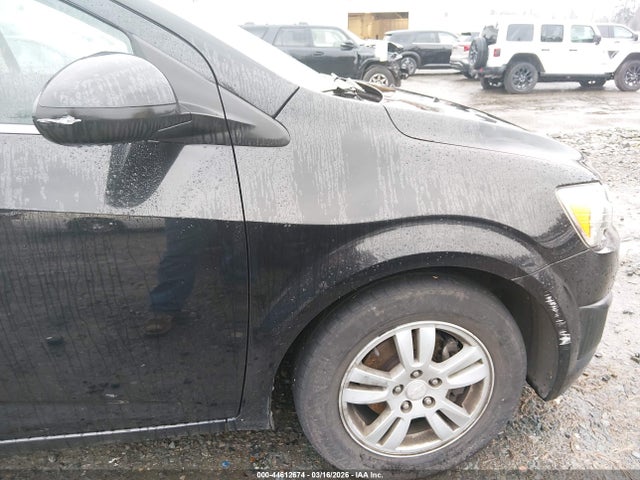 1G1JC6SH8E4215796 Chevrolet Sonic Lt Auto
