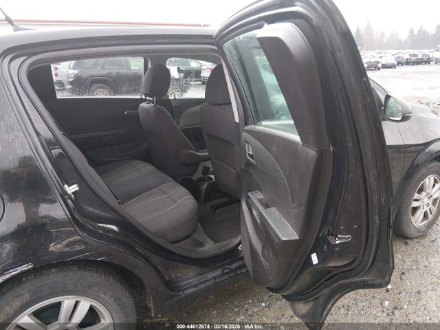 1G1JC6SH8E4215796 Chevrolet Sonic Lt Auto