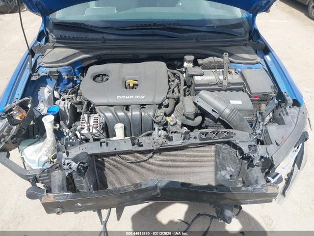 KMHD84LF4HU144880 Hyundai ELANTRA SE