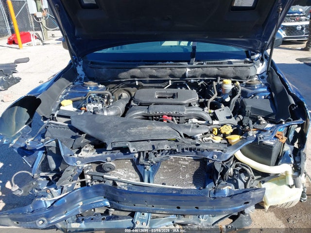 2011 Subaru Outback 2.5i მანქანა იყიდება აუქციონზე, vin: 4S4BRBAC6B3318818, აუქციონის ნომერი: 44612698