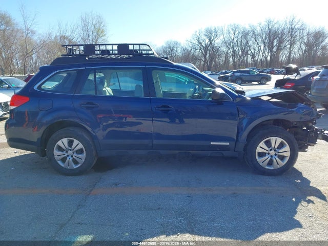 2011 Subaru Outback 2.5i მანქანა იყიდება აუქციონზე, vin: 4S4BRBAC6B3318818, აუქციონის ნომერი: 44612698