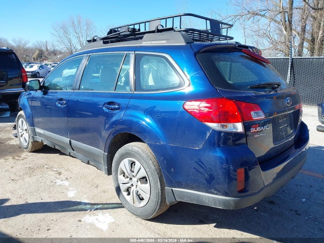 2011 Subaru Outback 2.5i მანქანა იყიდება აუქციონზე, vin: 4S4BRBAC6B3318818, აუქციონის ნომერი: 44612698