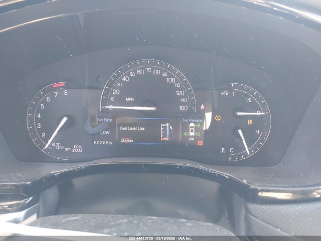 44612728 :رقم المزاد ، 1GYKNARS4HZ248659 vin ، 2017 Cadillac Xt5 Standard مزاد بيع