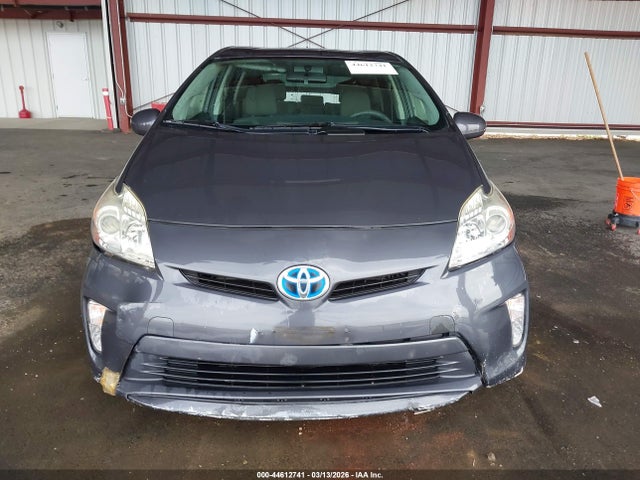 Toyota Prius Two 2014 JTDKN3DU6E1747631 Image 13