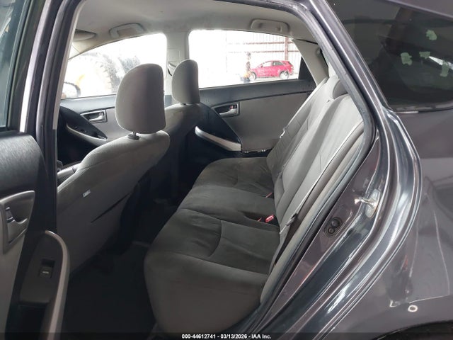 Toyota Prius Two 2014 JTDKN3DU6E1747631 Image 8