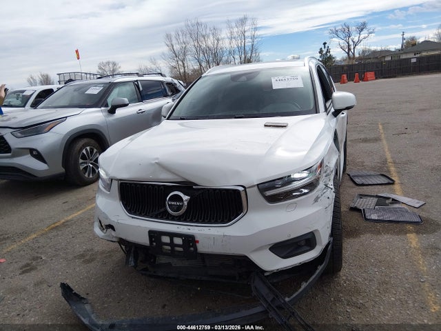 Продаж на аукціоні авто 2019 Volvo Xc40 T5 Momentum/t5 R-design, vin: YV4162XZ2K2013775, номер лоту: 44612759