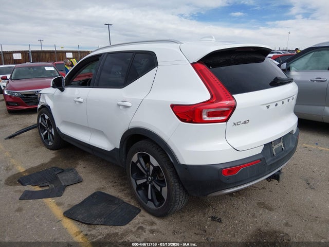Продаж на аукціоні авто 2019 Volvo Xc40 T5 Momentum/t5 R-design, vin: YV4162XZ2K2013775, номер лоту: 44612759