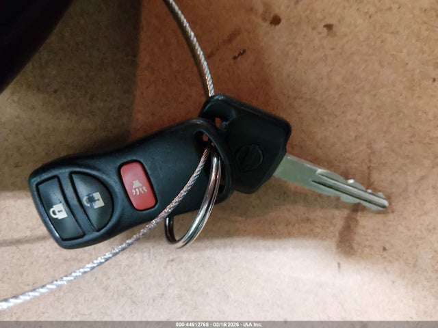44612768 :رقم المزاد ، 5N1AN0NW6BC516590 vin ، 2011 Nissan Xterra Pro-4x مزاد بيع