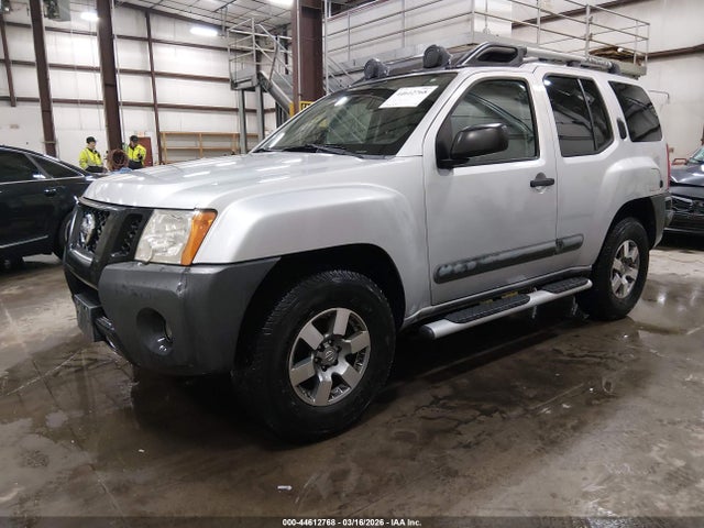 44612768 :رقم المزاد ، 5N1AN0NW6BC516590 vin ، 2011 Nissan Xterra Pro-4x مزاد بيع