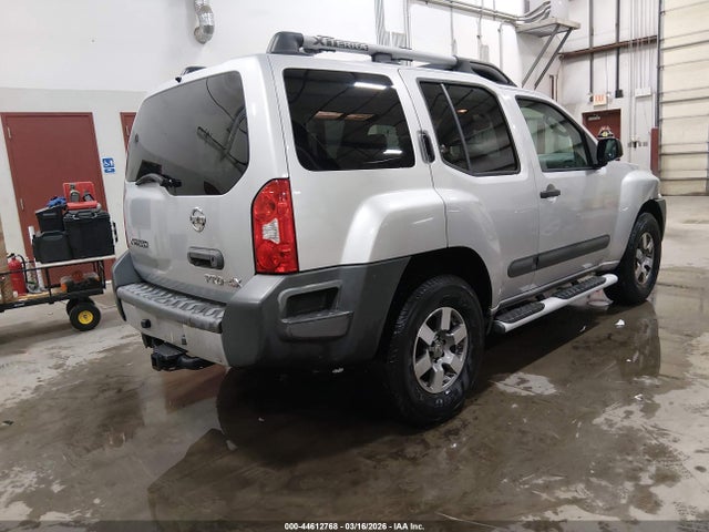 44612768 :رقم المزاد ، 5N1AN0NW6BC516590 vin ، 2011 Nissan Xterra Pro-4x مزاد بيع