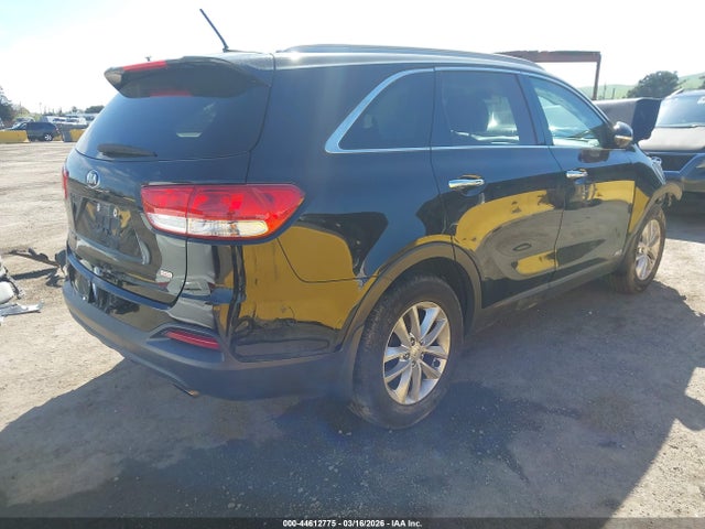 2017 Kia Sorento 2.4l Lx მანქანა იყიდება აუქციონზე, vin: 5XYPGDA37HG215228, აუქციონის ნომერი: 44612775