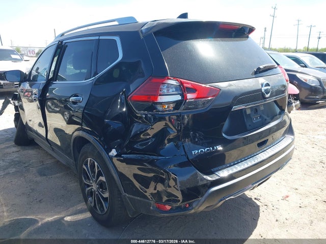 2017 NISSAN ROGUE KNMAT2MT7HP539262 Photo 2