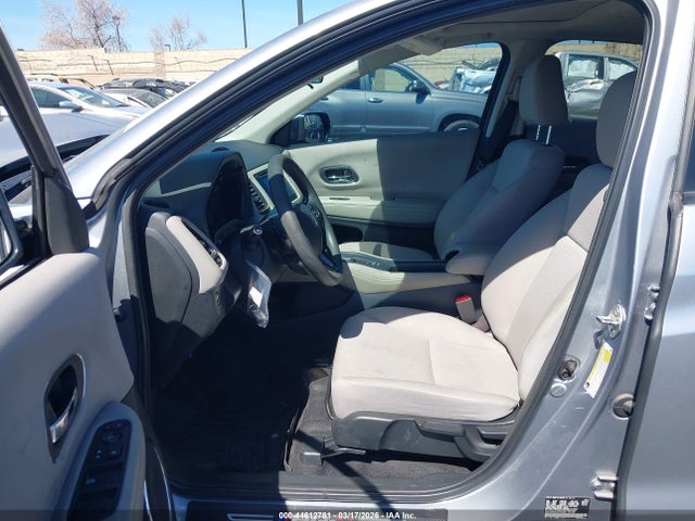 3CZRU5H52JG702630 Honda HR-V EX
