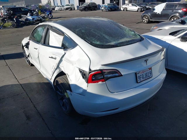 Продажа на аукционе авто 2023 Tesla Model 3 Rear-wheel Drive, vin: 5YJ3E1EA6PF519412, номер лота: 44612789