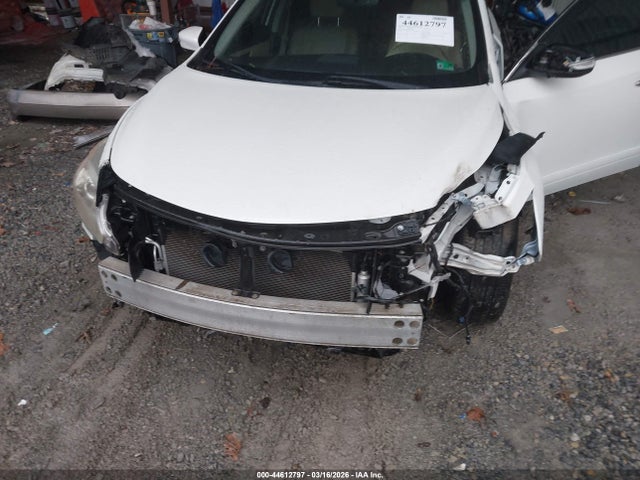 2015 Nissan Altima 2.5 Sl მანქანა იყიდება აუქციონზე, vin: 1N4AL3AP9FN864071, აუქციონის ნომერი: 44612797
