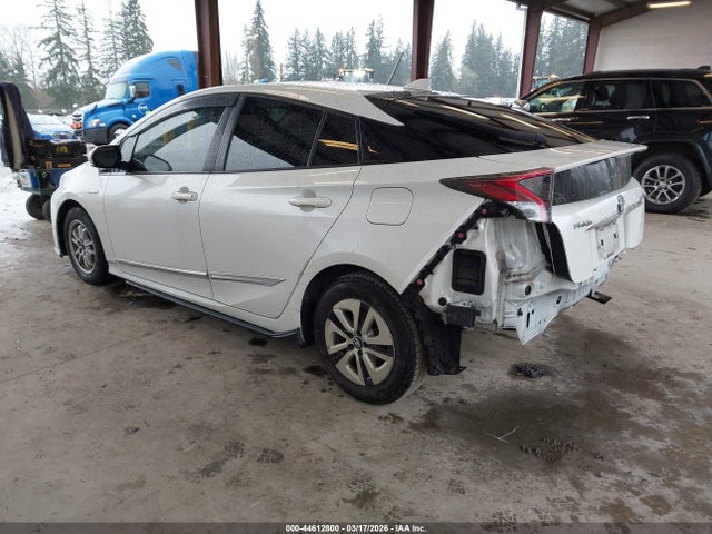 JTDKARFU7G3527546 Toyota Prius Four