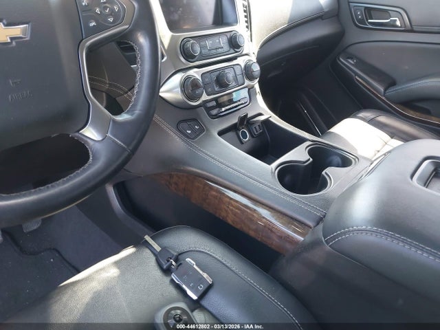 Продажа на аукционе авто 2019 Chevrolet Tahoe Lt, vin: 1GNSCBKC4KR359277, номер лота: 44612802