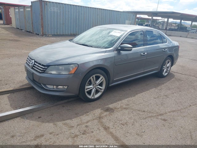 1VWBV7A34FC021336 Volkswagen Passat 2.0l Tdi Se