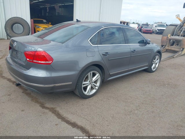 1VWBV7A34FC021336 Volkswagen Passat 2.0l Tdi Se