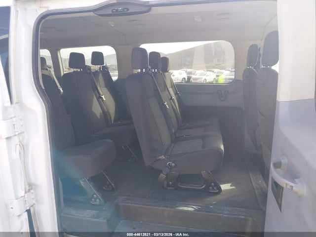 1FBZX2ZM7JKB42702 Ford Transit-350 Xl