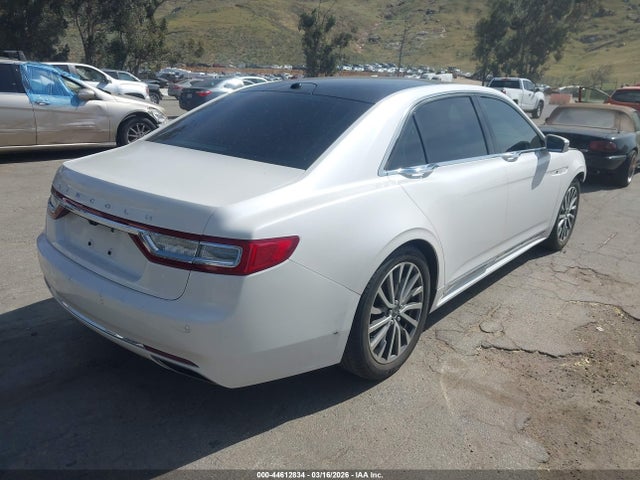 1LN6L9SK1H5608589 Lincoln Continental Select