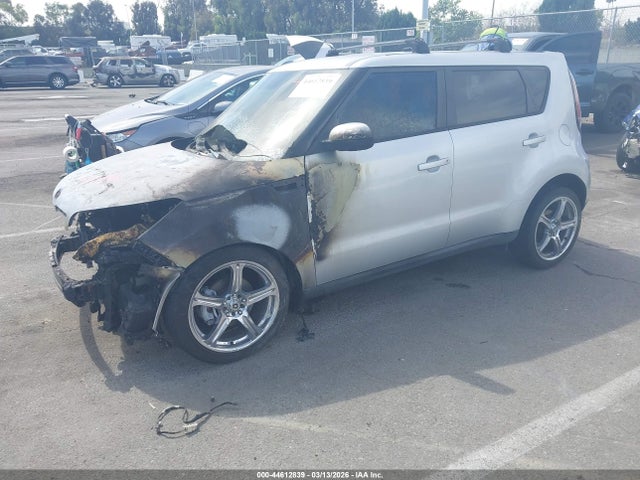 KIA Soul 2015 KNDJN2A20F7802744 Image 2