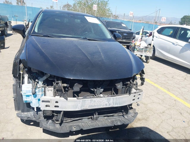 44612876 :رقم المزاد ، JTHKD5BH1C2085791 vin ، 2012 Lexus Ct 200h Premium مزاد بيع